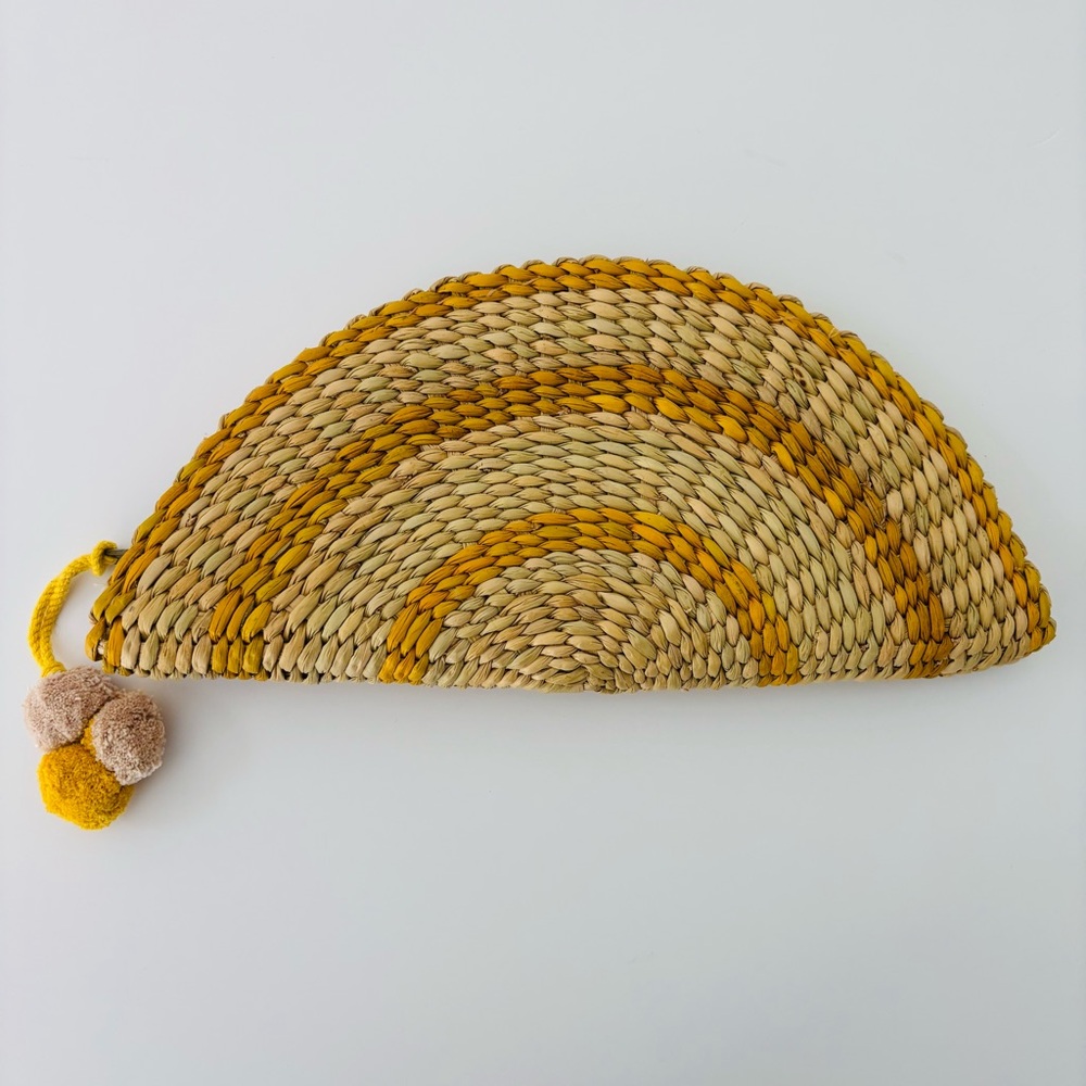 Lu & Elle Half Moon Clutch NWT Natural Straw Yellow & Tan Pom-Pom Trim Zipper